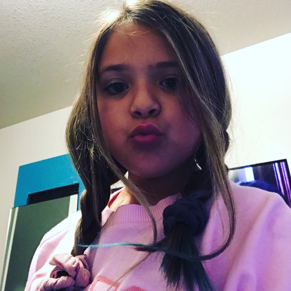 Meet your Posher, Zoe